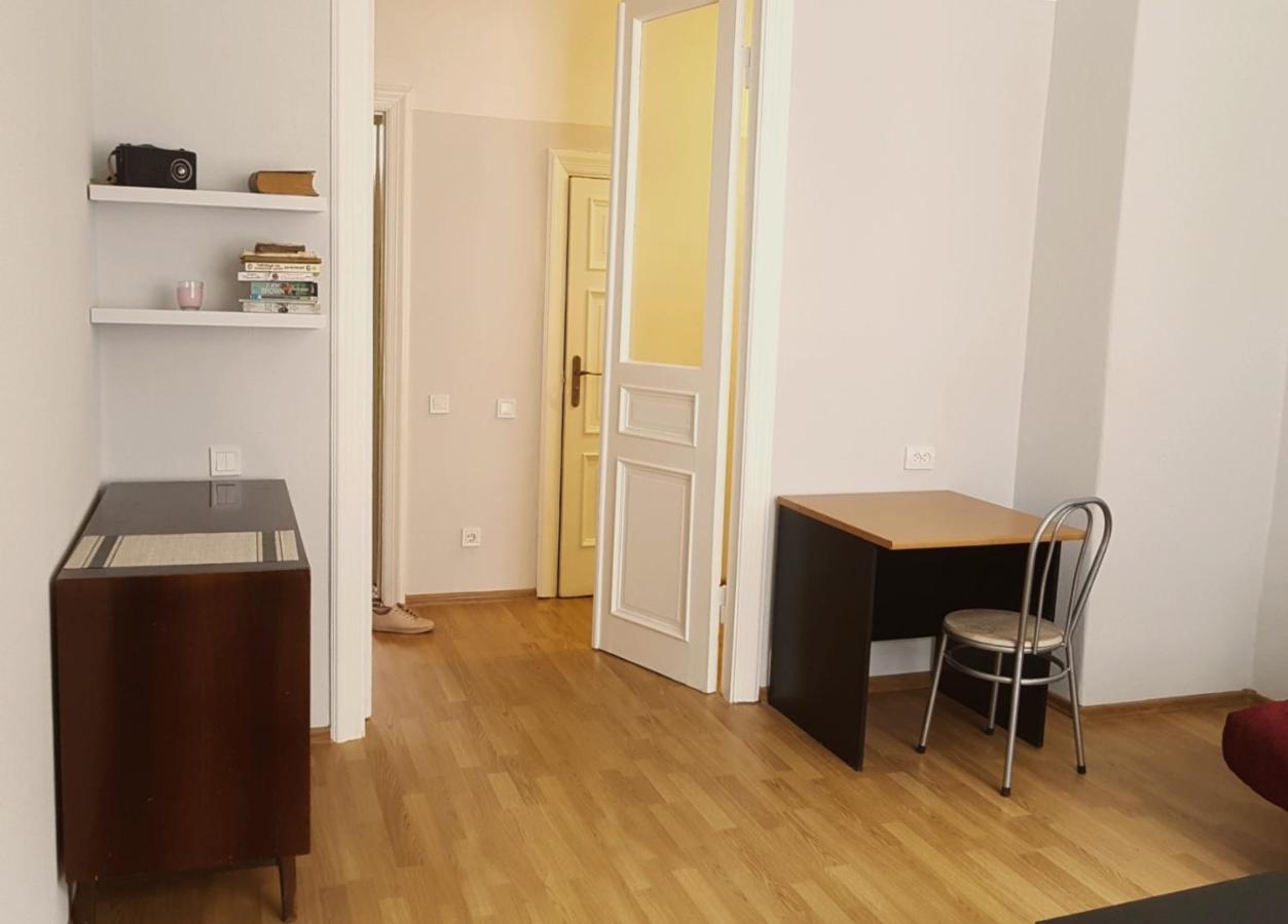 Midsummer House, Cozy And Comfortable Apartments In Riga Eksteriør billede